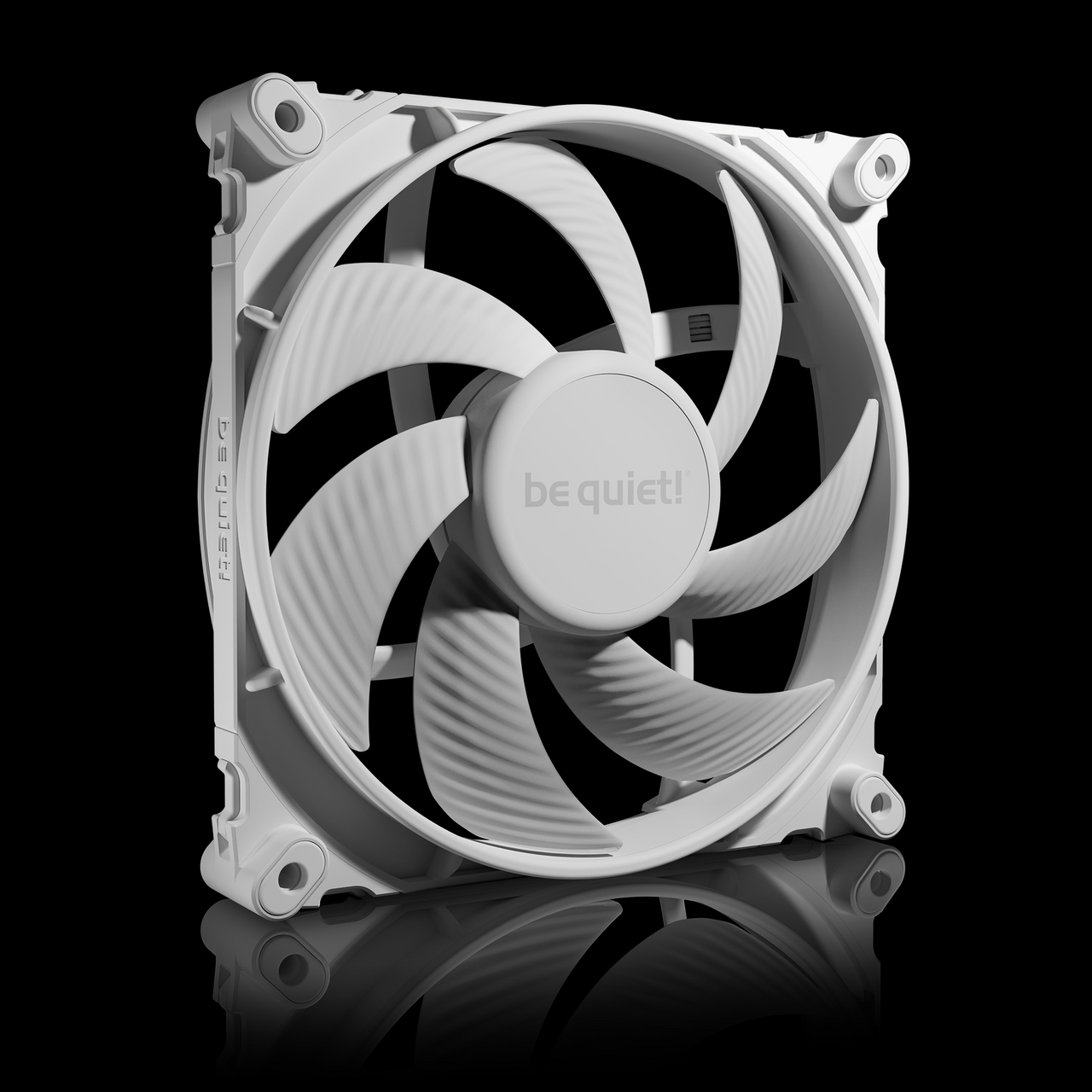 SILENT WINGS 4 | 140mm PWM high-speed White leise high-end Lüfter von ...